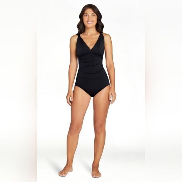 🔹️NWT Black Plunging Vneck One Piece Bathing Suit Small - Picture 1 of 12